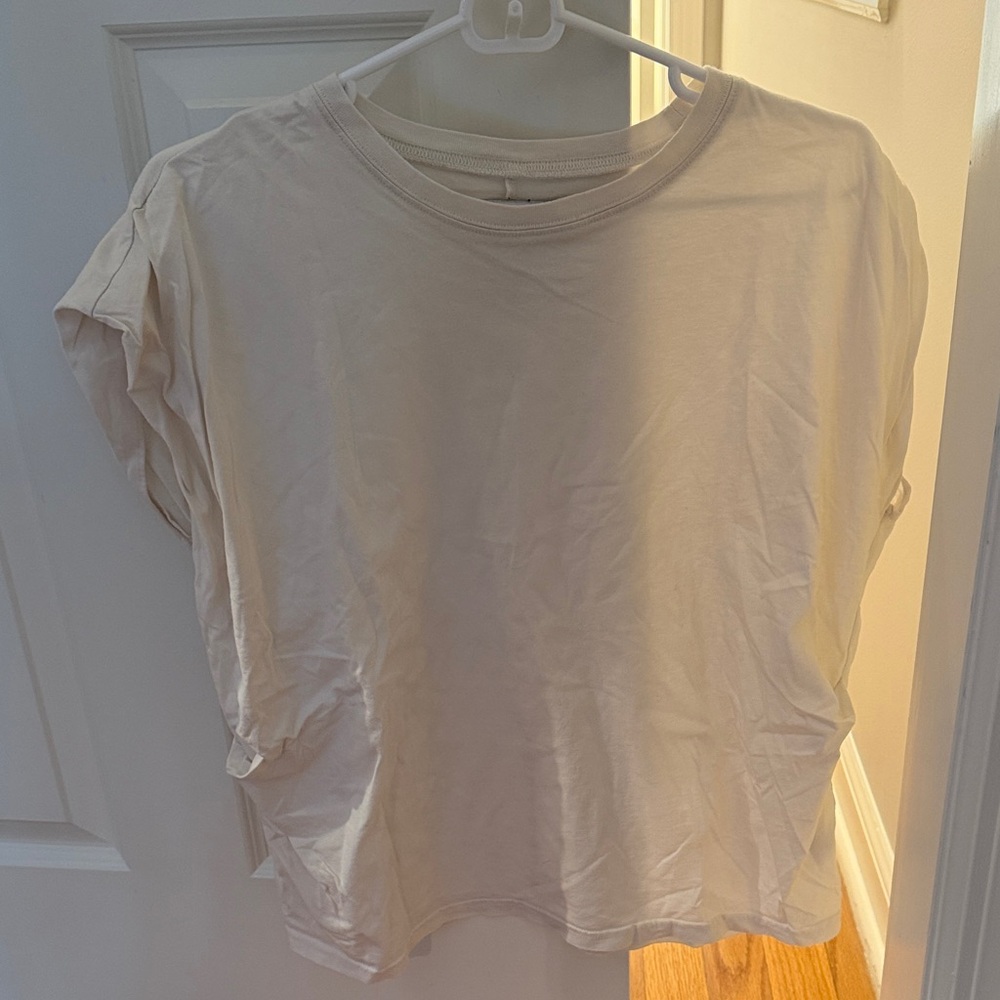 Pistola Cream Top